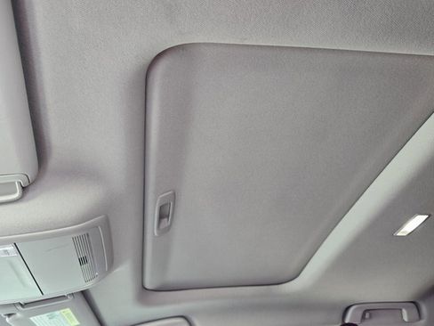 Used 2022 MAZDA CX-30 AWD 2.5 S w/ Preferred Package image 22