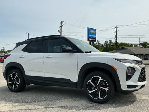 Certified 2023 Chevrolet TrailBlazer RS w/ Convenience Package AWD/4WD image 6