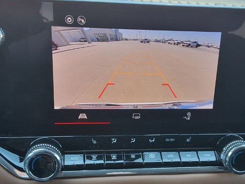 New 2026 GMC Canyon AT4 AWD/4WD image 19