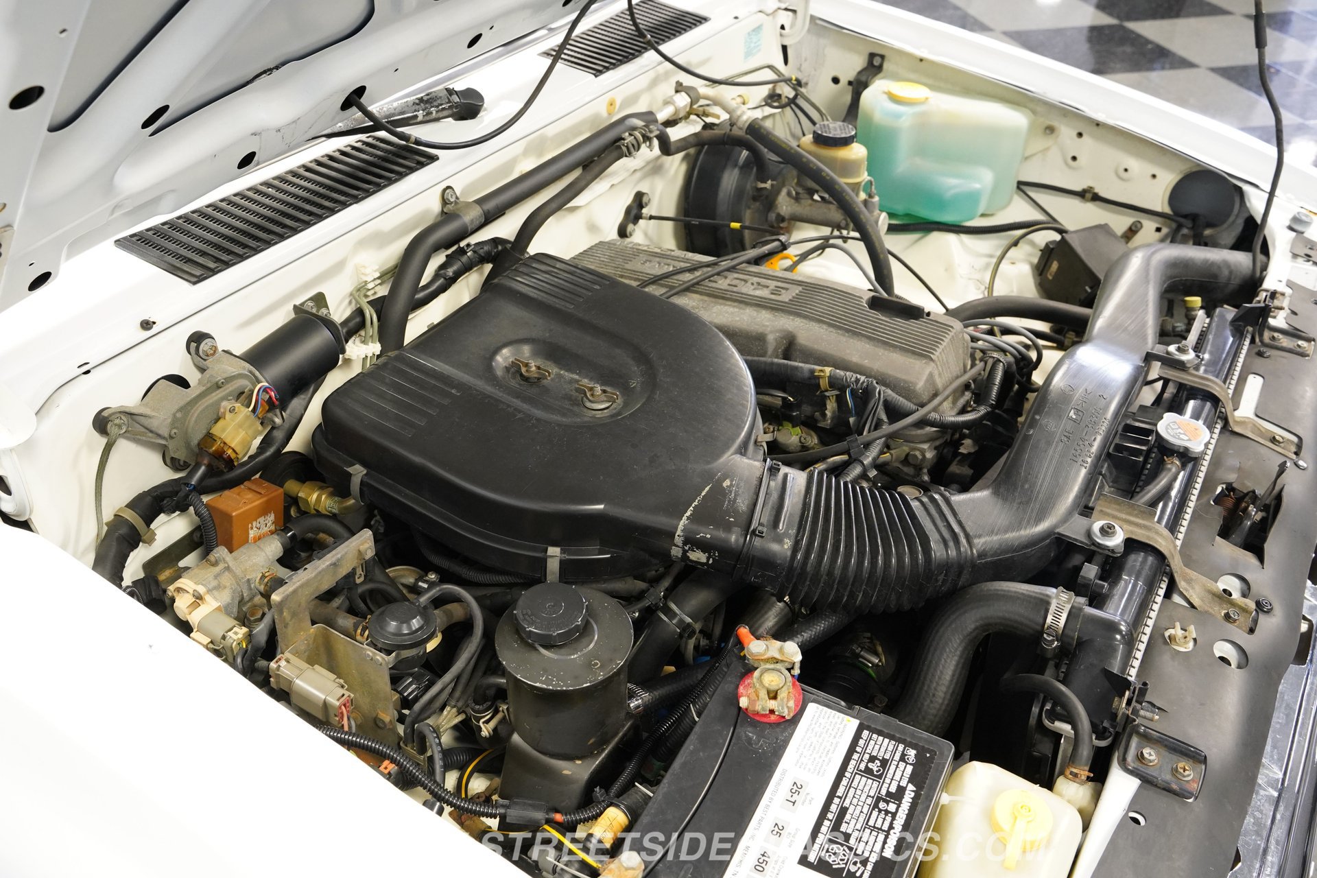 Used 1996 Nissan Pickup 2WD King Cab image 36