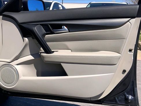Used 2012 Acura TL Auto image 23