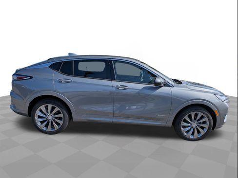 New 2026 Buick Envista Avenir FWD image 3