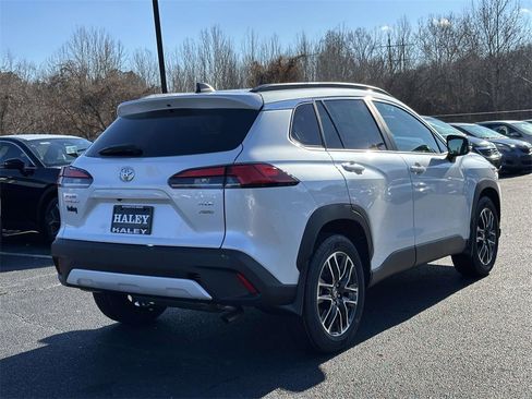 New 2026 Toyota Corolla Cross XLE w/ Convenience Package image 19