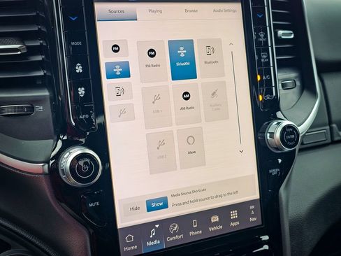 New 2026 RAM 1500 4x4 Crew Cab image 25