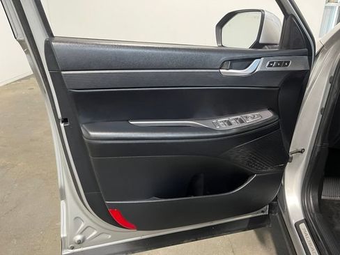 Used 2024 Hyundai Palisade Limited FWD image 25