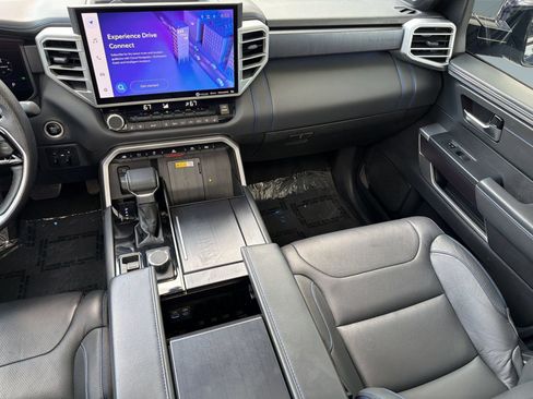 Used 2022 Toyota Tundra Platinum w/ Advanced Package AWD/4WD image 28