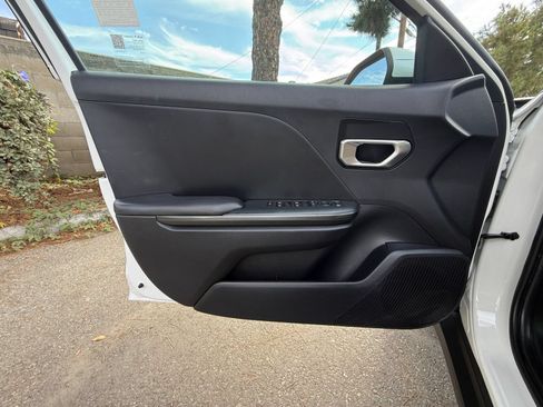 Used 2026 Kia K4 FWD image 15