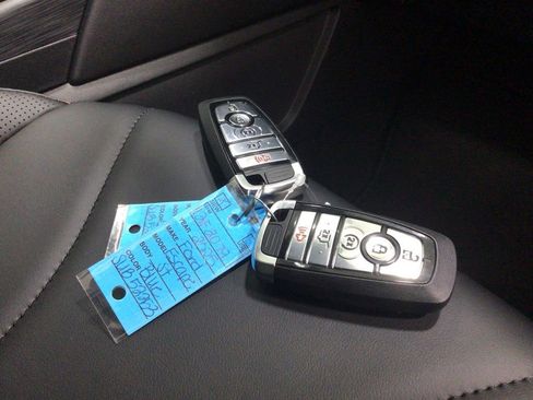 New 2025 Ford Escape ST-Line Elite w/ Premium Technology Package image 38