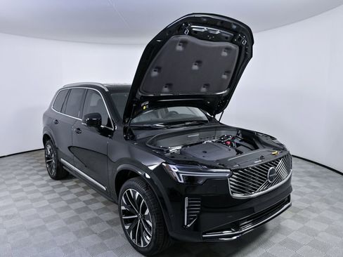 New 2026 Volvo XC90 B6 Ultra w/ Protection Package AWD/4WD image 35