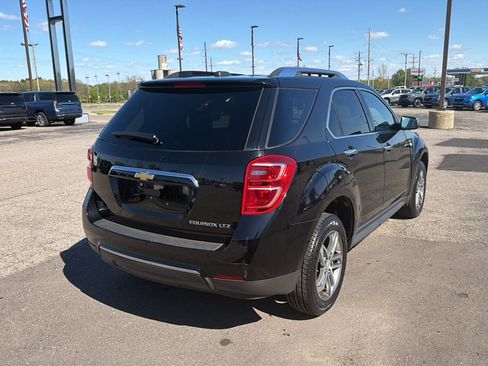 Used 2016 Chevrolet Equinox LTZ w/ Enhanced Convenience Package FWD image 4