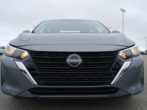 Used 2025 Nissan Sentra SV FWD image 31