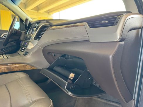 Used 2016 GMC Yukon Denali w/ Open Road Package AWD/4WD image 29