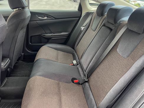 Used 2019 Honda Insight EX image 17