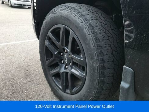 Used 2022 Chevrolet Silverado 1500 RST AWD/4WD image 12