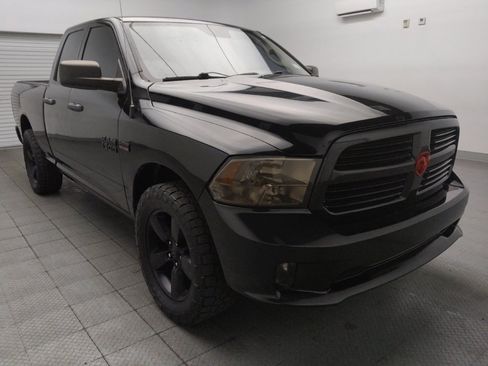 Used 2016 RAM 1500 Express w/ Black Ram 1500 Express Group AWD/4WD image 13