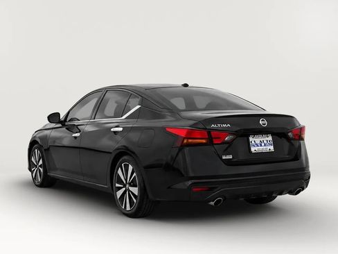 Used 2019 Nissan Altima 2.5 SL FWD image 5