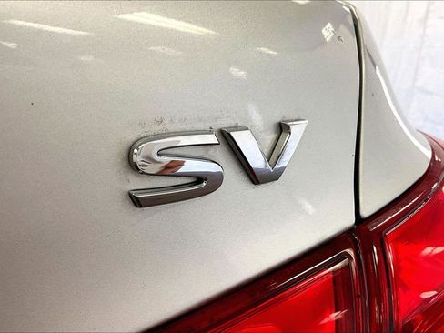 Used 2019 Nissan Sentra SV image 13