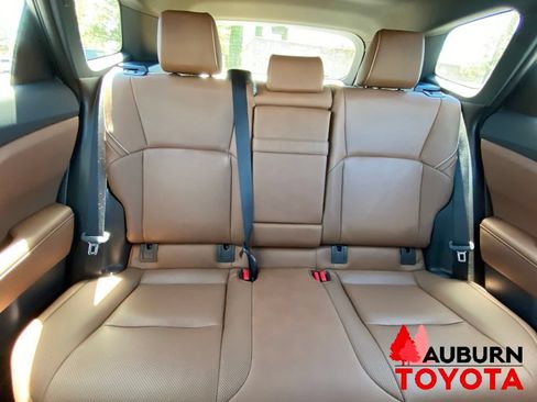 New 2026 Toyota Crown Signia AWD/4WD image 19