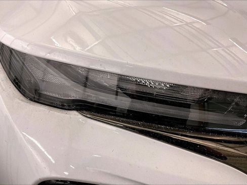 Used 2023 Chevrolet TrailBlazer RS w/ Sun and Liftgate Package image 27