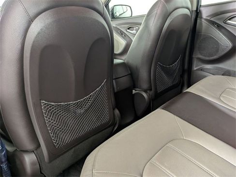 Used 2013 Hyundai Tucson Limited w/ Premium Pkg image 26