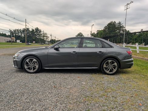 Used 2021 Audi A4 2.0T Premium Plus w/ Premium Plus Package AWD/4WD image 9