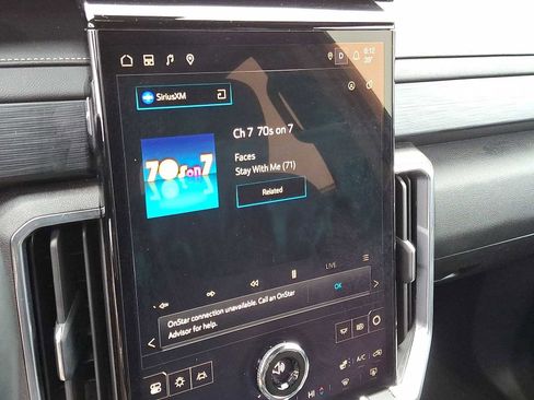 Used 2025 GMC Acadia Elevation image 19