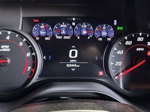 Used 2023 Chevrolet Camaro ZL1 image 2