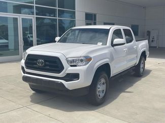 Used 2022 Toyota Tacoma SR AWD/4WD video 1
