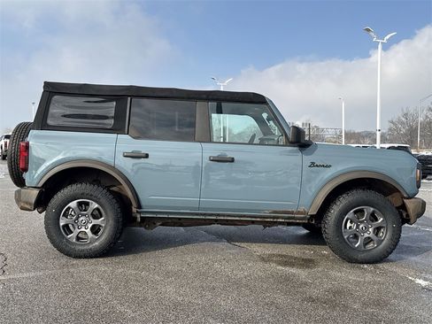 Used 2022 Ford Bronco Big Bend image 9