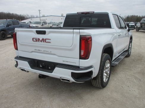 New 2026 GMC Sierra 1500 Denali image 5