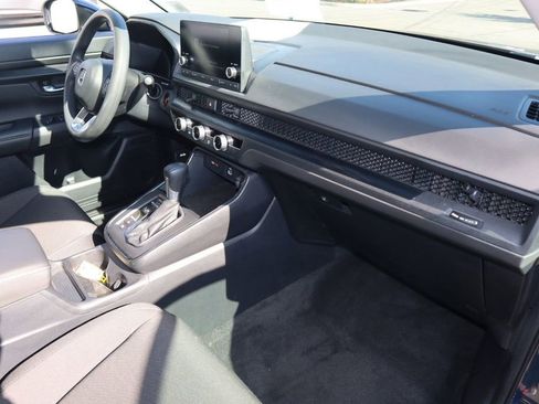 Used 2024 Honda CR-V LX image 25