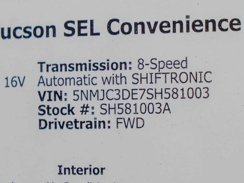 Used 2025 Hyundai Tucson SEL FWD image 23