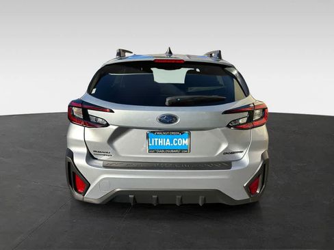 Used 2026 Subaru Crosstrek 2.5i Premium AWD/4WD image 5