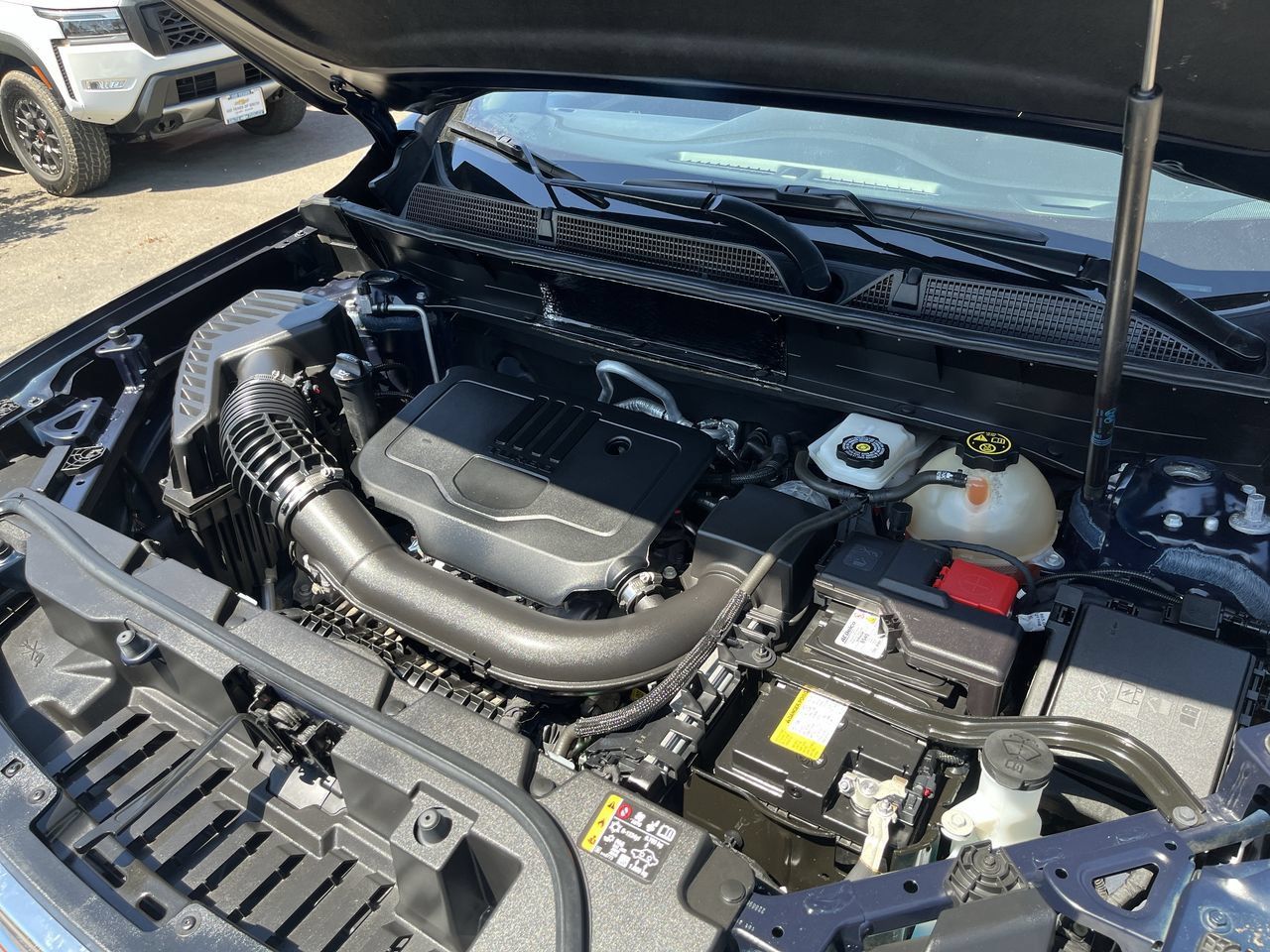 Used 2022 GMC Acadia SLE AWD/4WD image 27