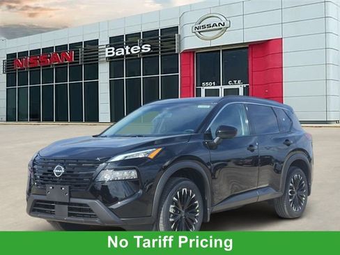 New 2026 Nissan Rogue SV image 2