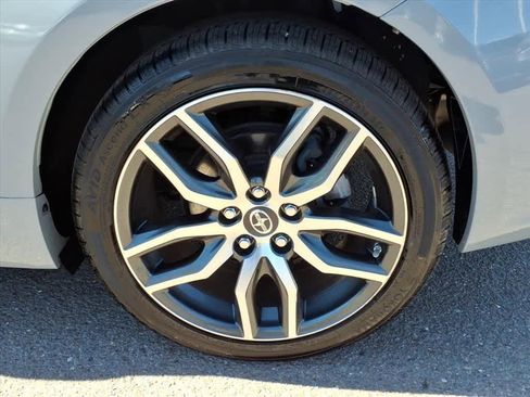 Used 2016 Scion tC image 8