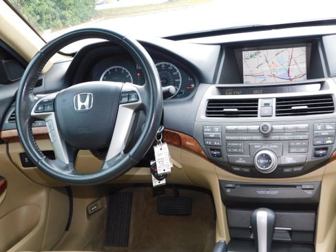 Used 2012 Honda Accord EX-L image 24