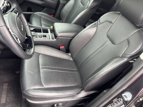 Used 2024 Kia Sorento EX w/ Panoramic Sunroof Package FWD image 23