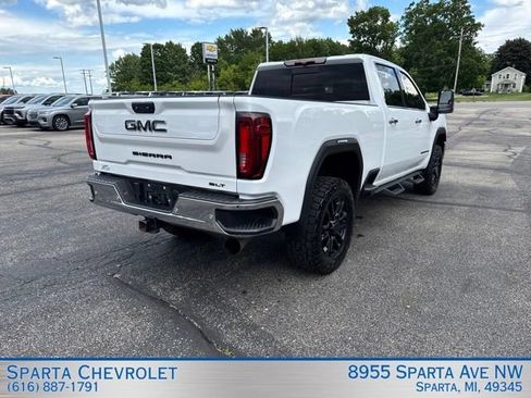 Used 2023 GMC Sierra 2500 SLT w/ SLT Premium Package AWD/4WD image 3