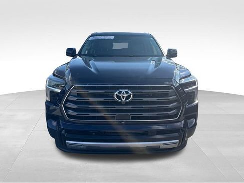 Used 2023 Toyota Sequoia Limited w/ Tow Technology Package AWD/4WD image 8