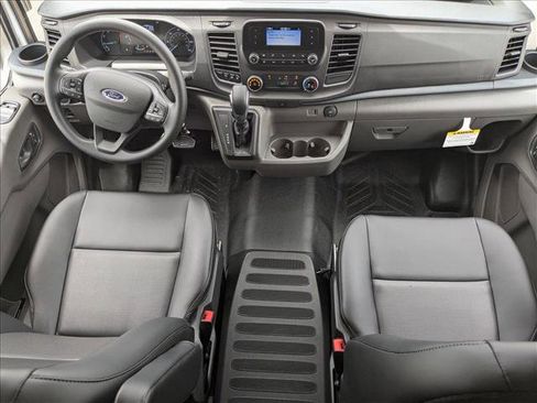 New 2025 Ford Transit 250 148 Medium Roof image 13