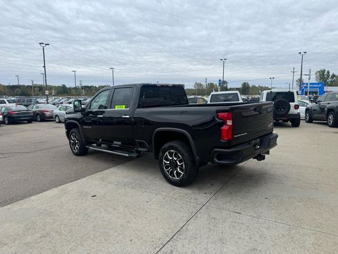 Used 2022 Chevrolet Silverado 3500 High Country w/ Z71 Off-Road Package AWD/4WD image 7