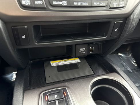 Used 2021 Honda Pilot Special Edition image 28