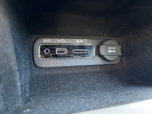 Used 2014 Jeep Grand Cherokee Limited w/ Luxury Group II image 18