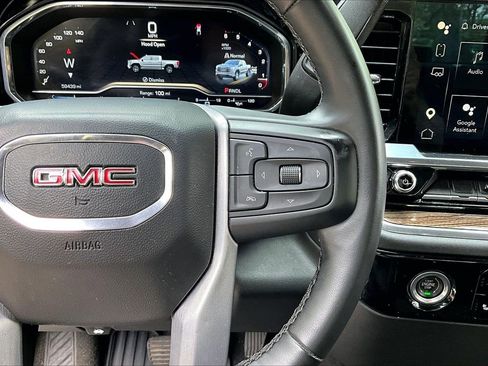 Used 2023 GMC Sierra 1500 Elevation AWD/4WD image 11