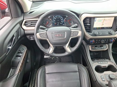 Used 2023 GMC Acadia Denali image 10