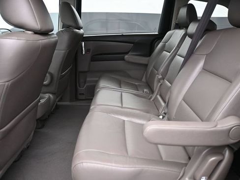 Used 2015 Honda Odyssey EX-L image 11