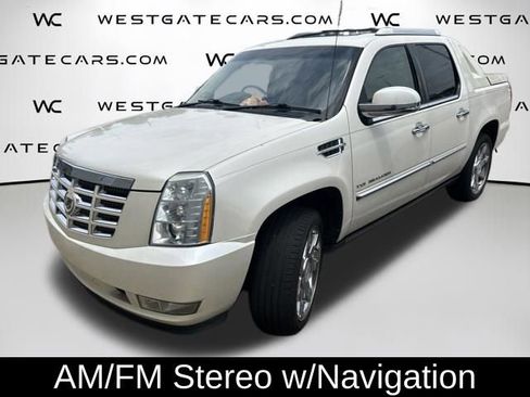 Used 2012 Cadillac Escalade EXT Premium AWD/4WD image 2