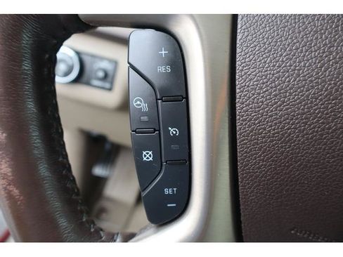 Used 2015 GMC Acadia Denali FWD image 16