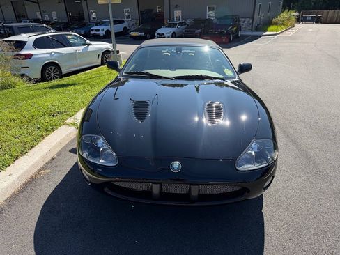 Used 2004 Jaguar XK8 Convertible RWD image 7
